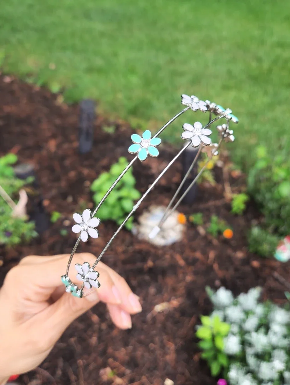 Floral Double-Band Wire Headband with Mint and White Enamel Flowers